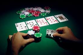 Советы, которые помогут начать играть в покер без опыта